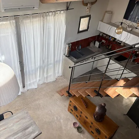度假居 Maison Loft Romantique Centre Village Saint-Laurent-dʼAigouze